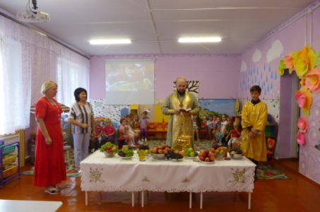 Посещение в праздник Преображения Господня детских садов